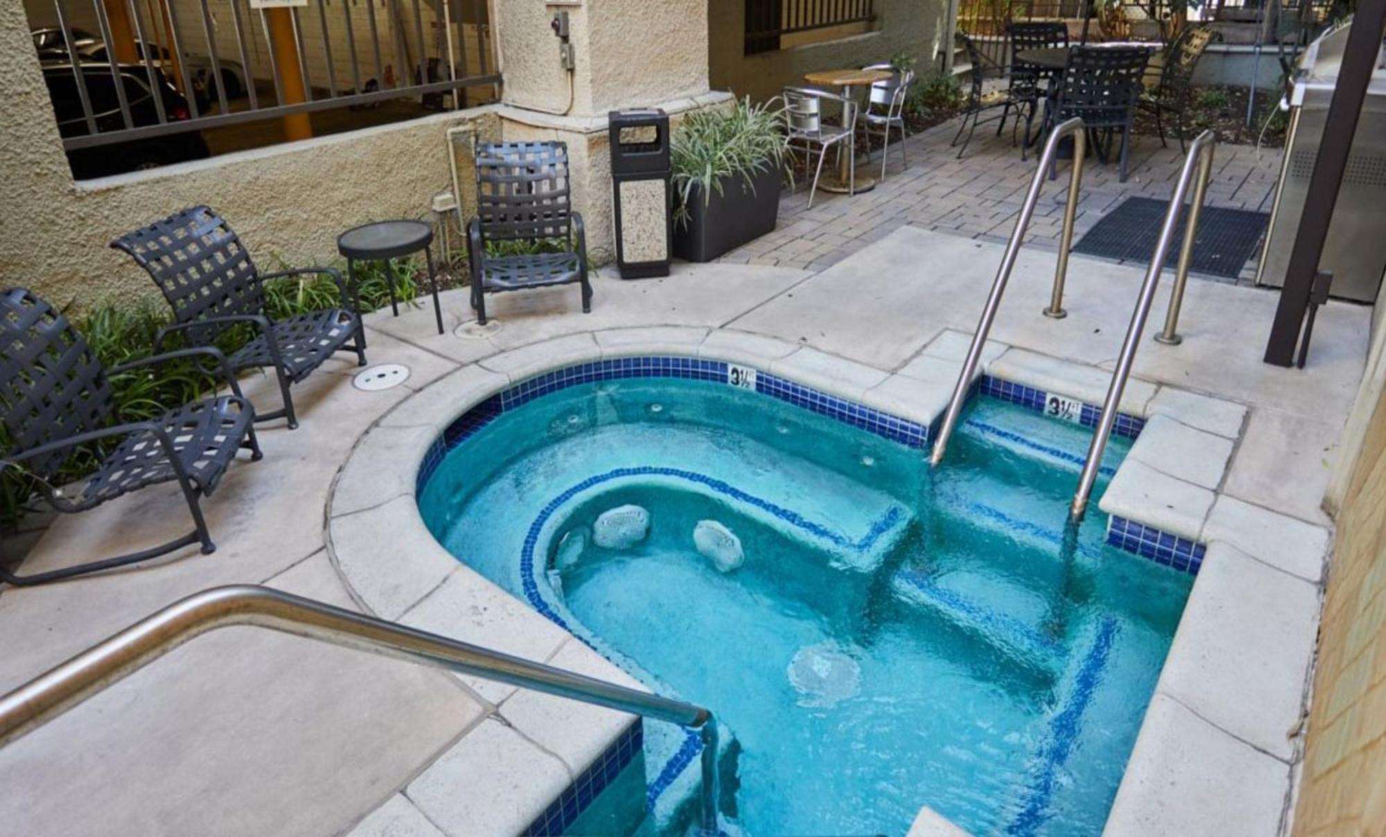 Beverly Hills Gem 1 Bedroom Apt With Parking 218 Los Ángeles Exterior foto
